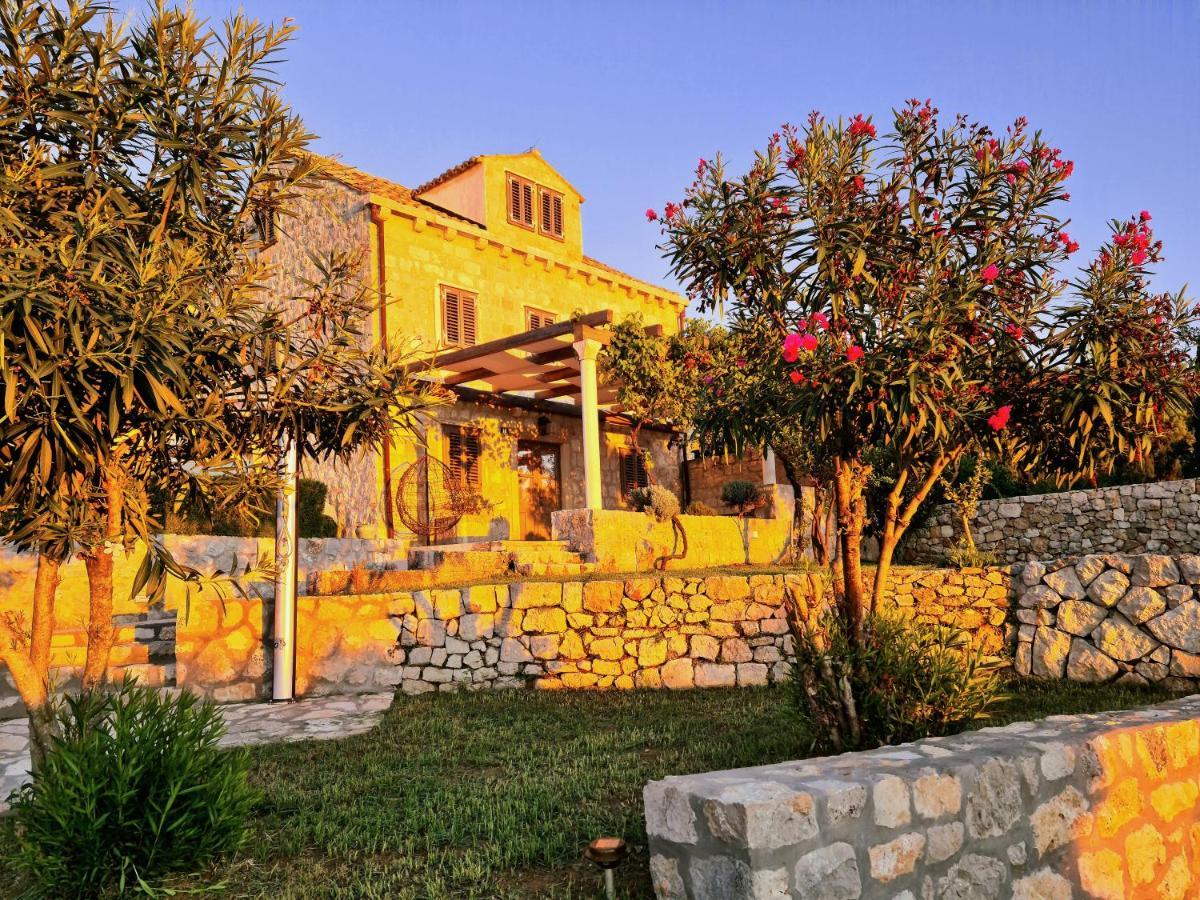 Charming Sea View "Villa Divine" - 2Min From The Sea Lopud Bagian luar foto