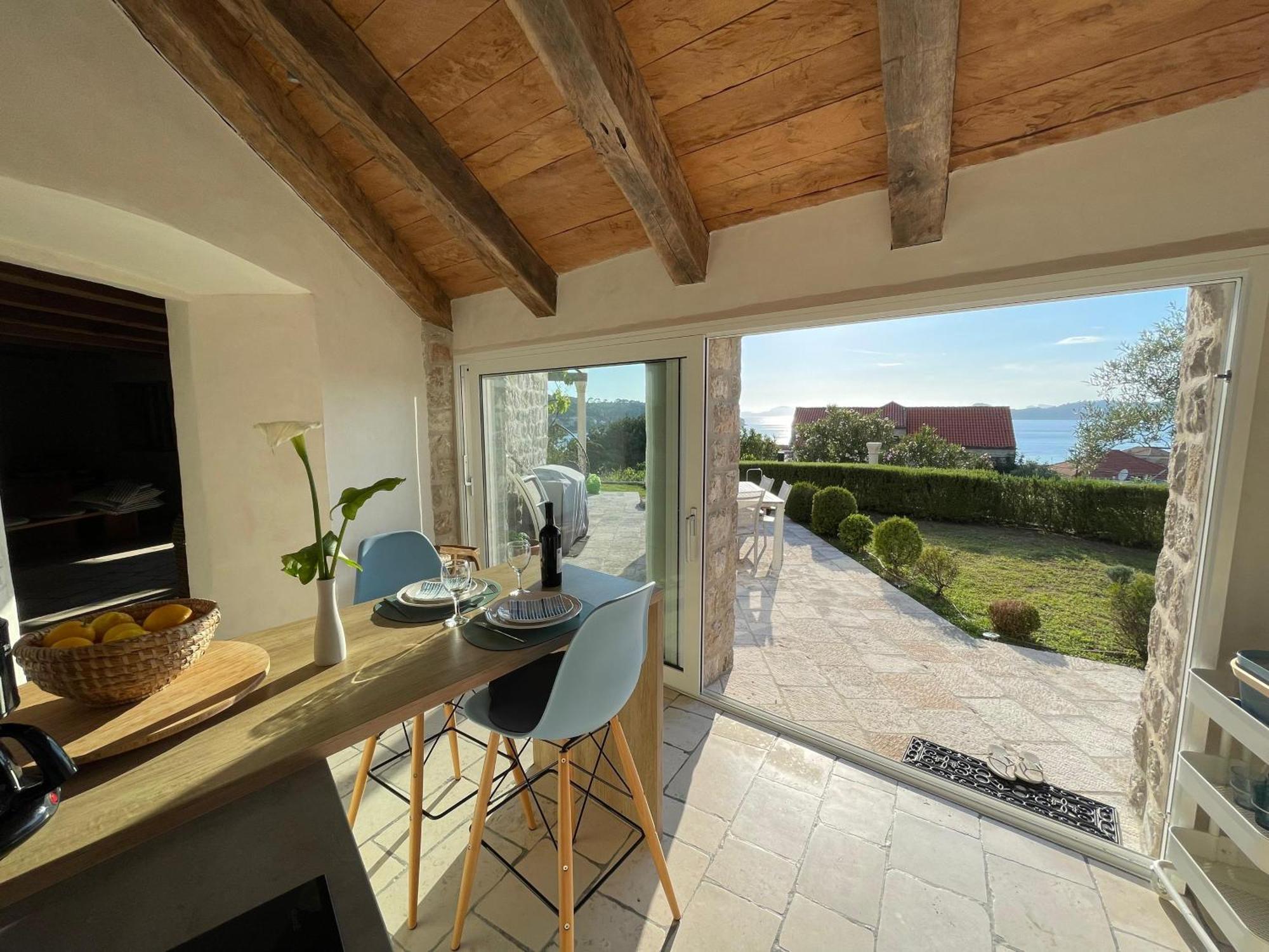 Charming Sea View "Villa Divine" - 2Min From The Sea Lopud Bagian luar foto