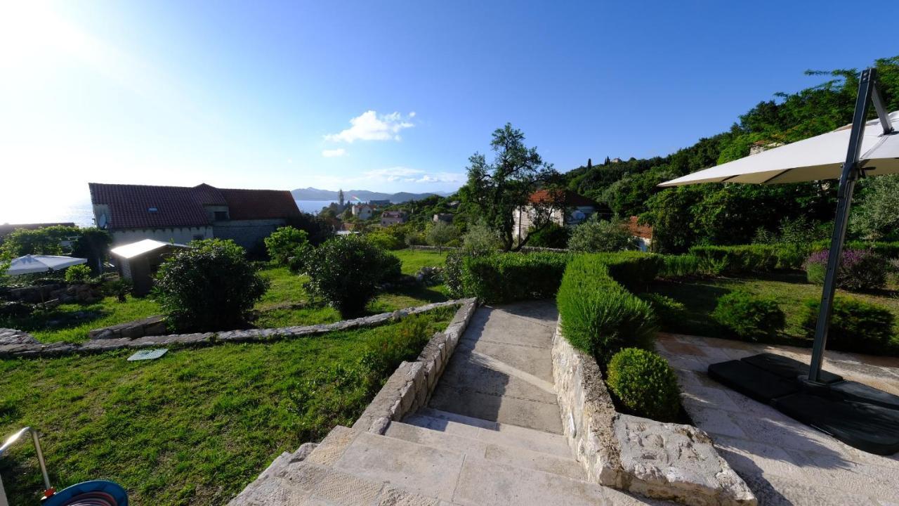 Charming Sea View "Villa Divine" - 2Min From The Sea Lopud Bagian luar foto